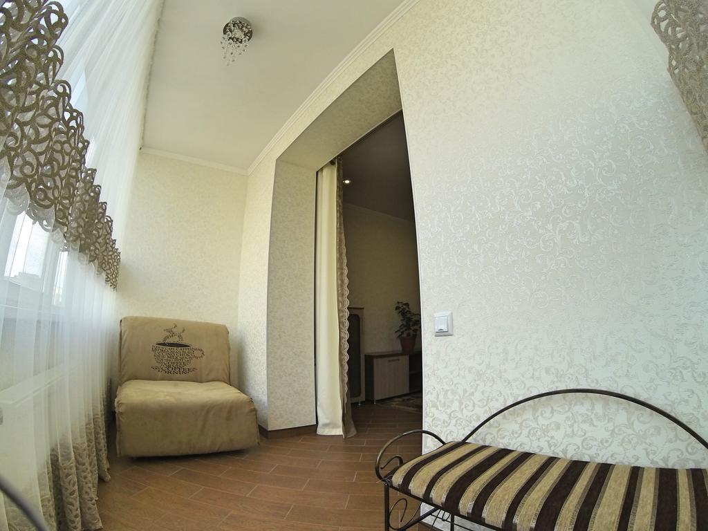 Naberezhnaya Roshen Apartment Vinnytsia Ngoại thất bức ảnh