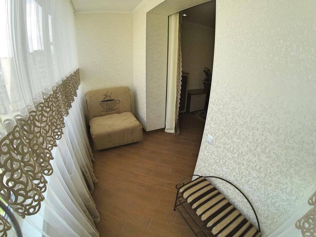 Naberezhnaya Roshen Apartment Vinnytsia Ngoại thất bức ảnh