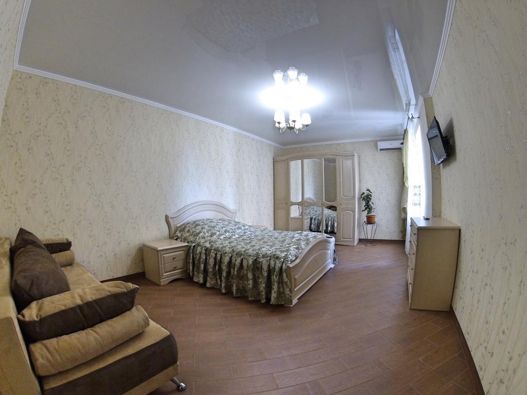 Naberezhnaya Roshen Apartment Vinnytsia Ngoại thất bức ảnh