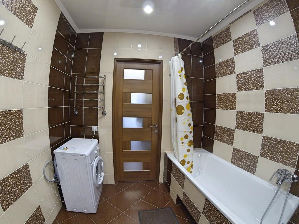 Naberezhnaya Roshen Apartment Vinnytsia Ngoại thất bức ảnh